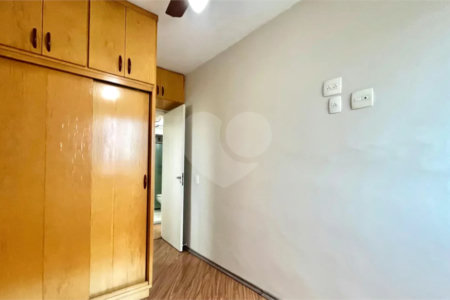 Apartamento à venda com 3 quartos, sendo 1 suíte,  em Vila Campestre, São Paulo, SP