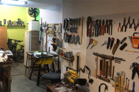 Casa à venda com 4 quartos, sendo 3 suítes,  em Alto da Boa Vista, São Paulo, SP