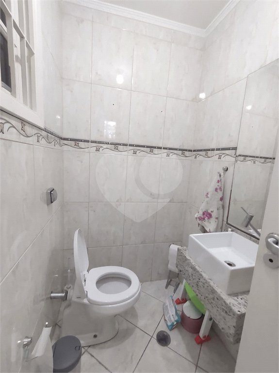 Casa à venda com 3 quartos, sendo 2 suítes, em Jardim Mangalot, São Paulo, SP