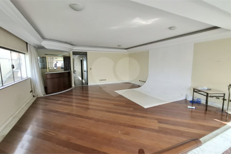 Casa à venda com 4 suítes em Jardim São Bento, São Paulo, SP