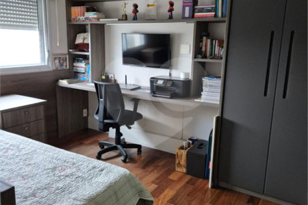 Apartamento à venda com 4 suítes em Jardim Taquaral, São Paulo, SP