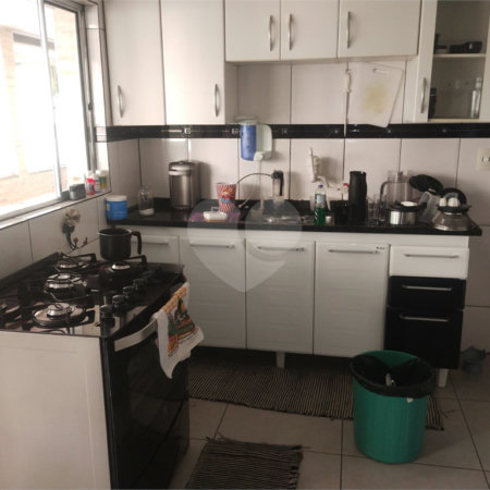 Sobrado à venda com 2 quartos em Jardim Sabará, São Paulo, SP