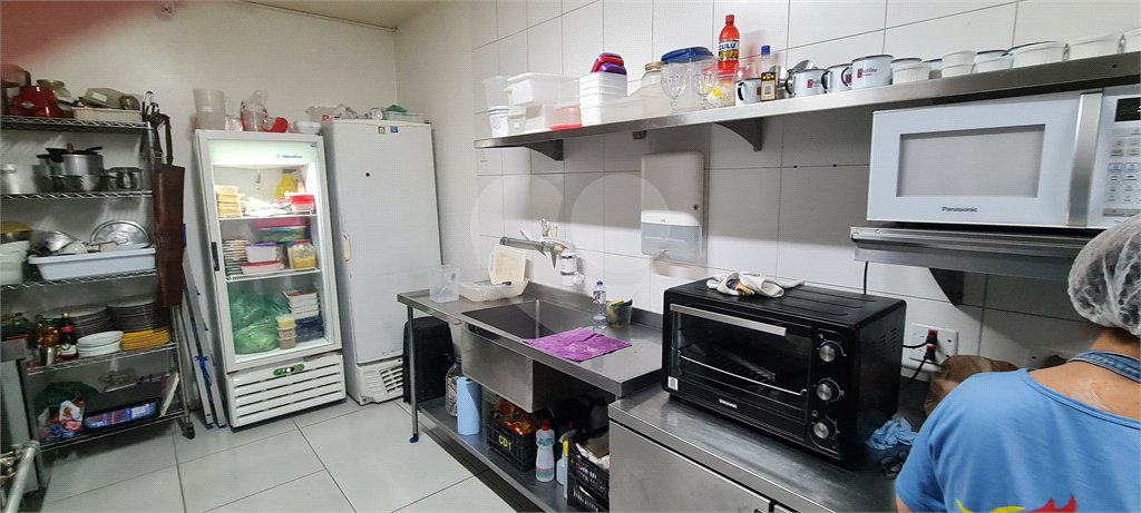 Salão para alugar em Caraguatá, Mairiporã, SP