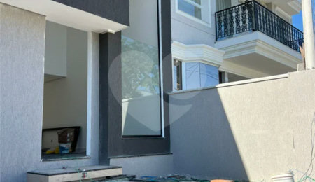 Casa à venda com 3 quartos, sendo 1 suíte,  no condomínio Grand Park, Rio de Janeiro - RJ