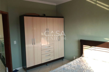 Sobrado à venda com 3 quartos, sendo 1 suíte,  em Wanel Ville, Sorocaba, SP