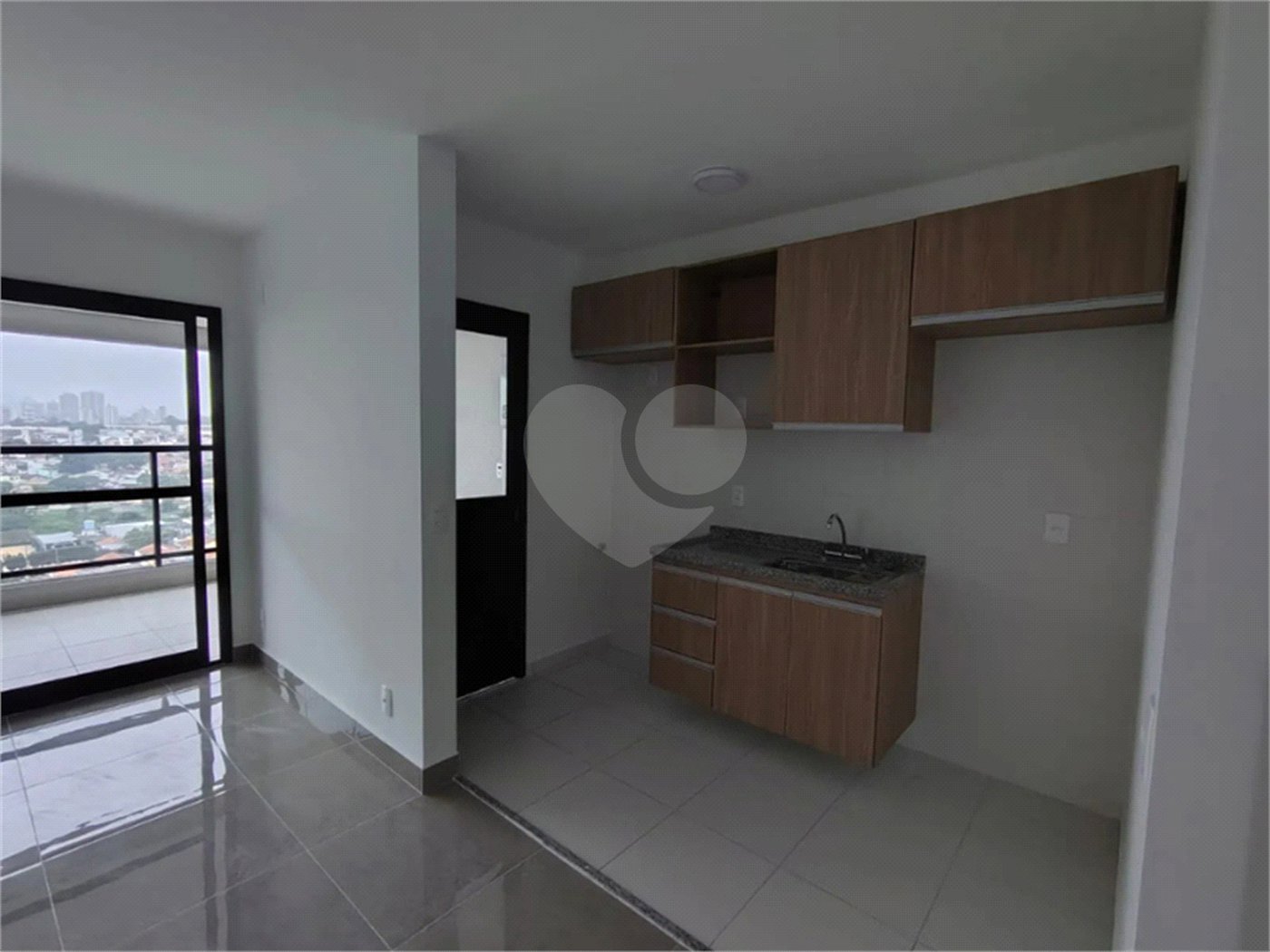 Apartamento para alugar com 2 quartos, sendo 1 suíte,  em Vila Caminho do Mar, São Bernardo do Campo, SP