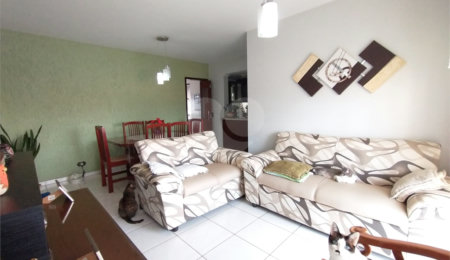 Apartamento à venda com 3 quartos, sendo 1 suíte,  em Vila Dom Pedro I, São Paulo, SP