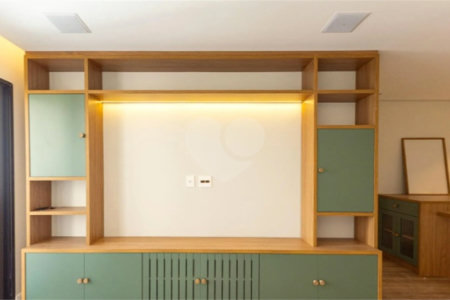 Apartamento à venda com 2 quartos, sendo 1 suíte, em Vila Olímpia, São Paulo, SP