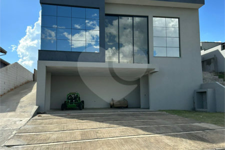 Casa à venda com 4 suítes no condomínio Quintas da Terracota, Indaiatuba - SP
