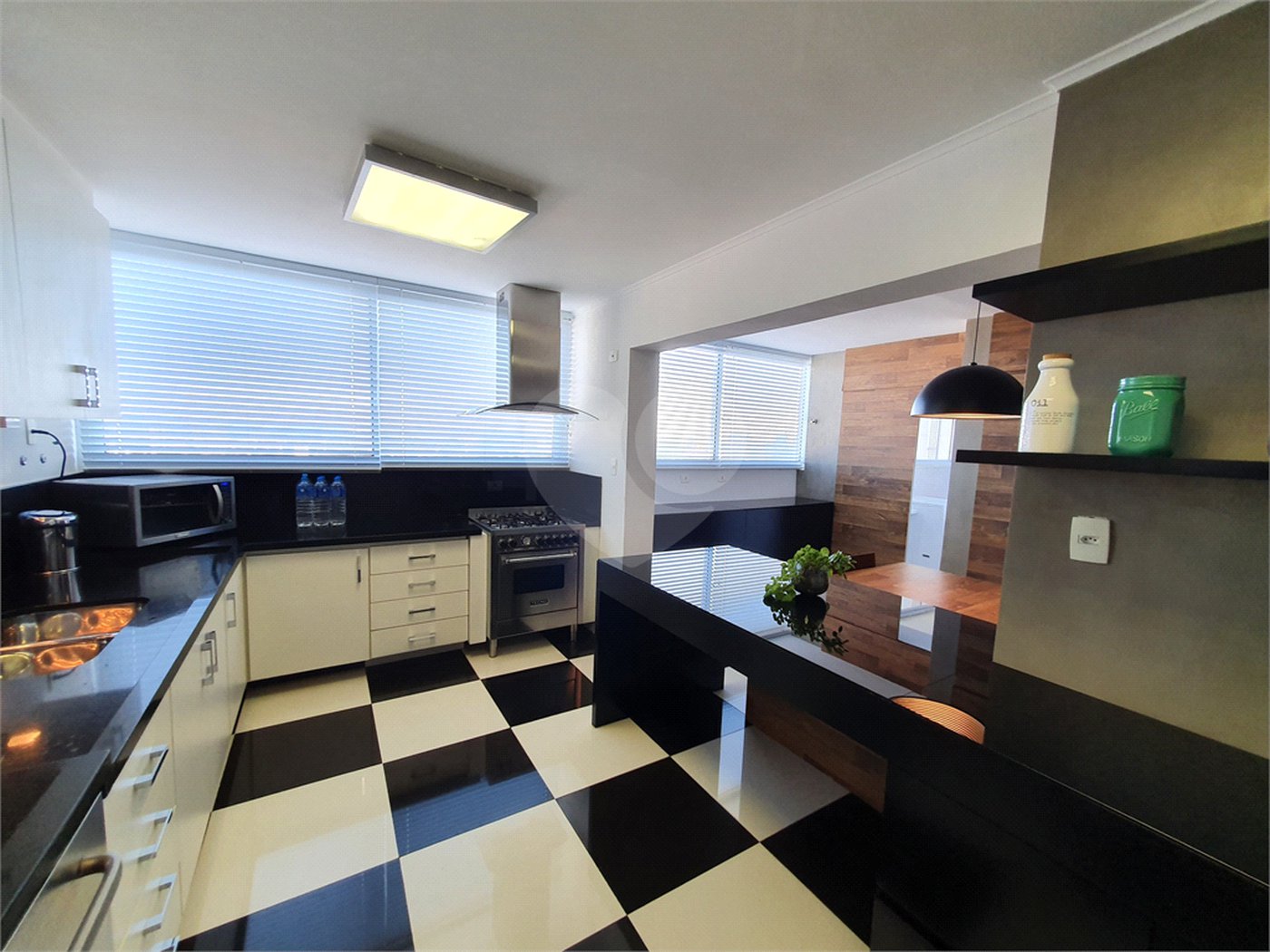 Apartamento à venda com 3 quartos, sendo 2 suítes, em Alto da Boa Vista, São Paulo, SP