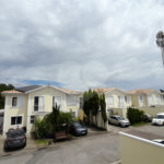 Casa à venda com 3 quartos, sendo 1 suíte, no condomínio Residencial Jardins, São Bernardo do Campo - SP