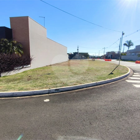 Terreno à venda em Residencial Lago dos Ipês, Itapetininga, SP