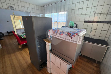Casa à venda ou para alugar com 2 quartos em Vila Arruda, Itapetininga, SP