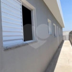 Casa à venda com 2 quartos em Chácara Holiday, Itaquaquecetuba, SP