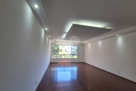 Apartamento à venda com 3 quartos, sendo 1 suíte, em Tijuca, Rio de Janeiro, RJ
