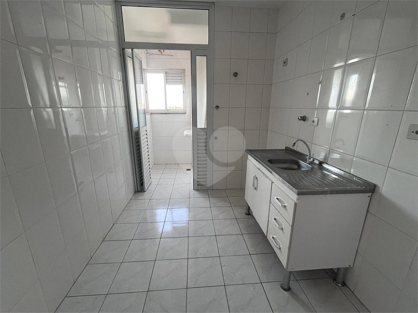 Apartamento à venda com 2 quartos, sendo 1 suíte,  em Vila Gustavo, São Paulo, SP