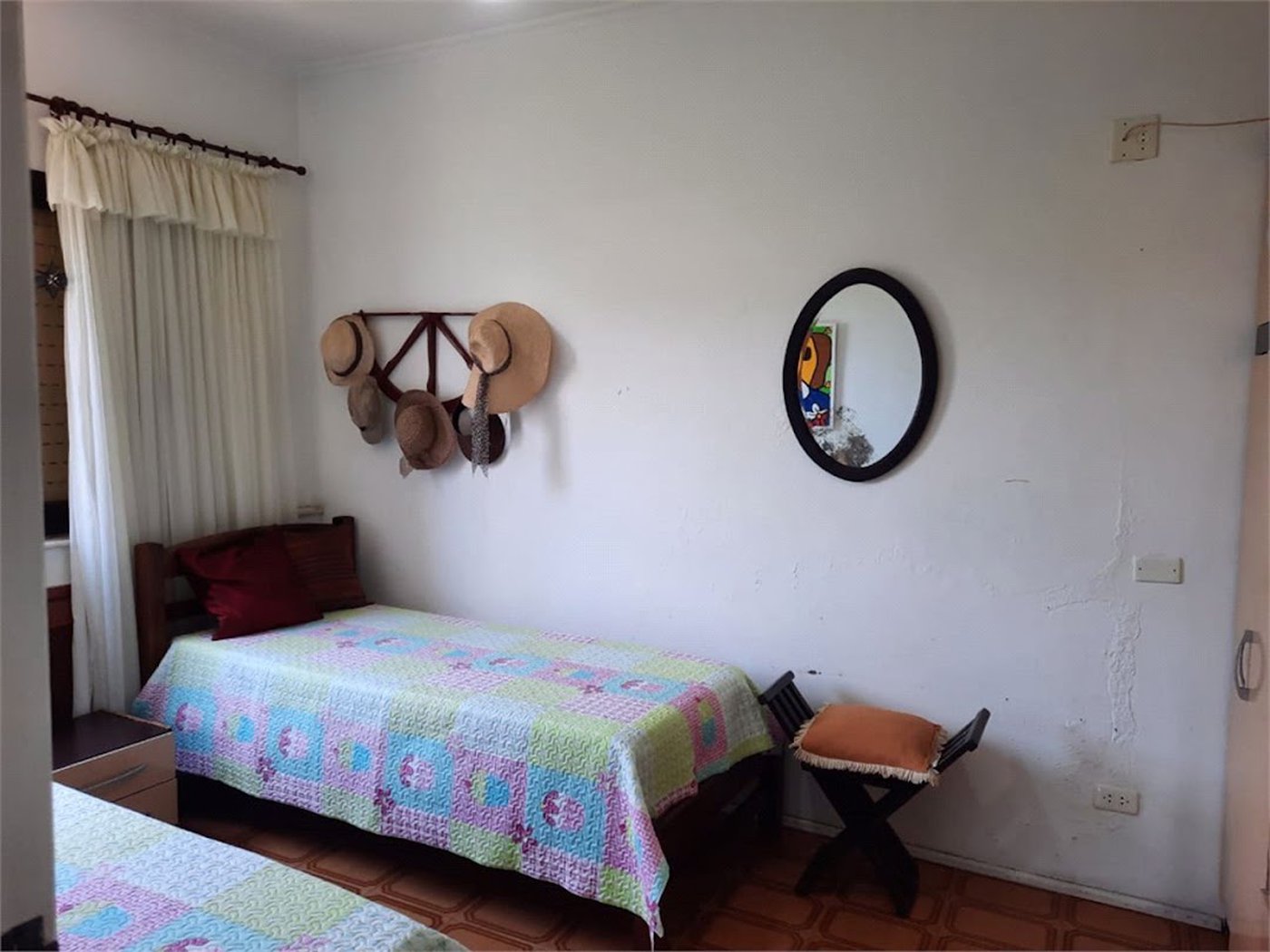 Apartamento com 2 dormitórios à venda, 70 m² por R$ 290.000,00 - Jardim São Miguel - Guarujá/SP