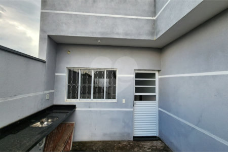 Casa à venda com 2 quartos, sendo 1 suíte, em Residencial Vila Martins, Salto, SP