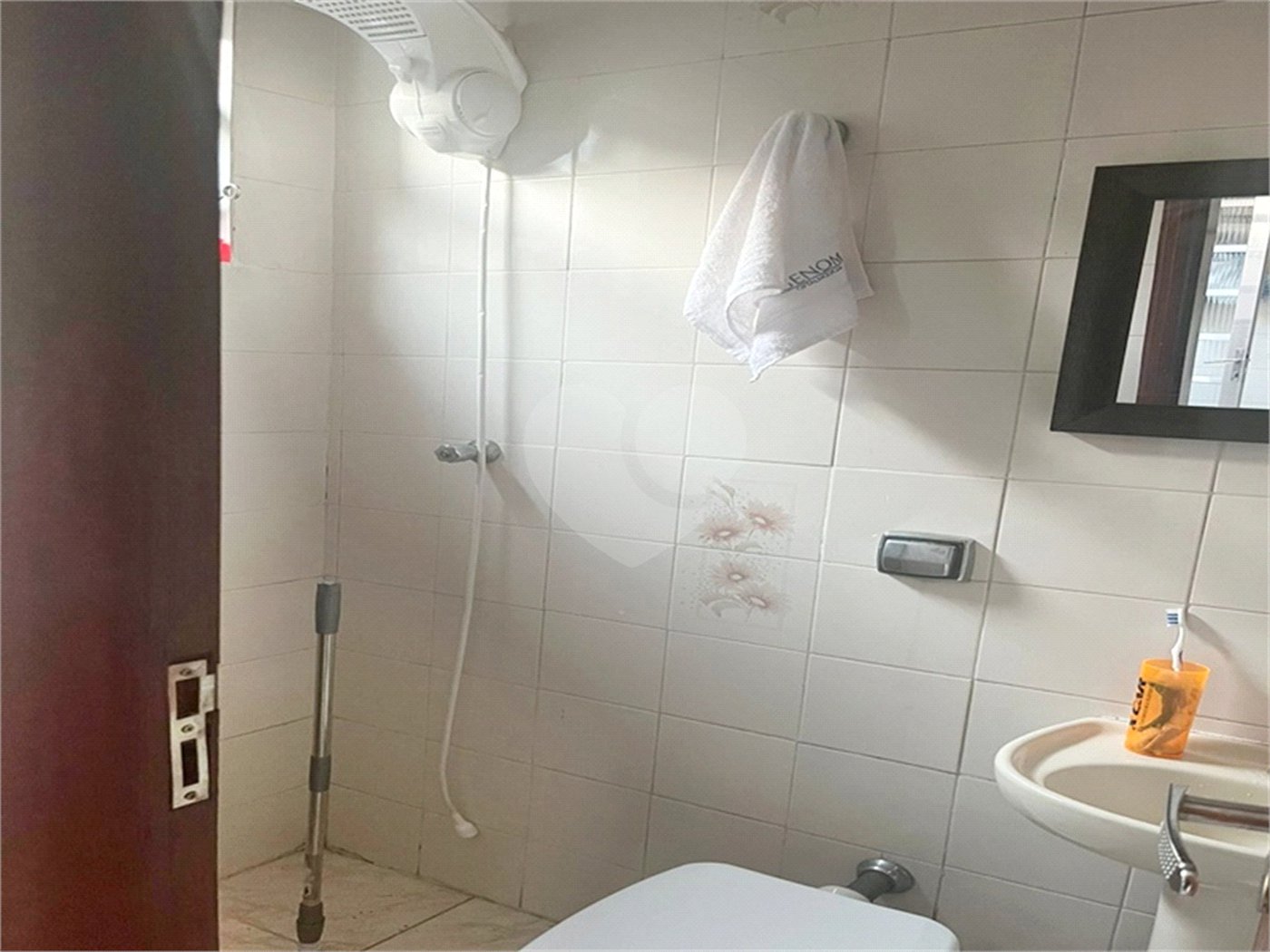 Sobrado à venda com 3 quartos, sendo 1 suíte, em Vila Galvão, Guarulhos, SP