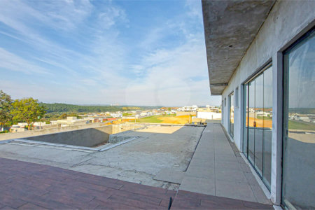 Casa à venda com 3 quartos, sendo 1 suíte, no condomínio Residencial Fazenda Alta Vista, Salto de Pirapora - SP