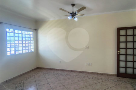 Casa à venda com 3 quartos, sendo 1 suíte,  em Jardim Jequitibá, Indaiatuba, SP