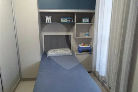 Casa à venda com 3 quartos, sendo 1 suíte, no condomínio Horto Florestal Villagio, Sorocaba - SP