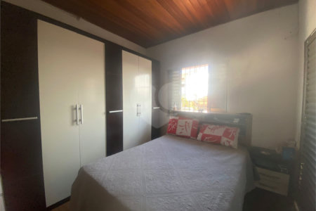 Sobrado à venda com 4 quartos em Vila Gustavo, São Paulo, SP