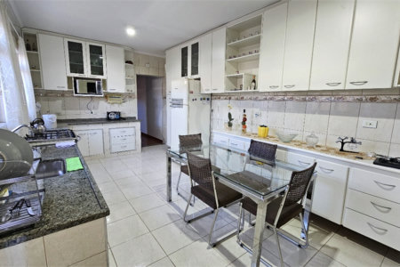 Casa à venda com 2 quartos, sendo 1 suíte, em Jaguaribe, Osasco, SP