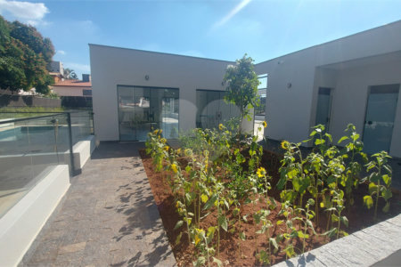 Apartamento à venda com 3 quartos, sendo 1 suíte, em Jardim Refúgio, Sorocaba, SP