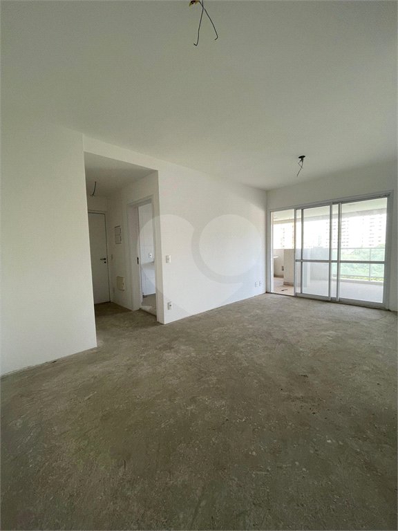 Apartamento à venda com 3 quartos, sendo 1 suíte, em Aclimação, São Paulo, SP