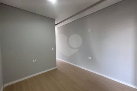 Casa à venda com 3 suítes no condomínio Helena Maria, Sorocaba - SP