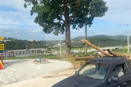 Terreno à venda no condomínio Paradise Garden, Mogi das Cruzes - SP