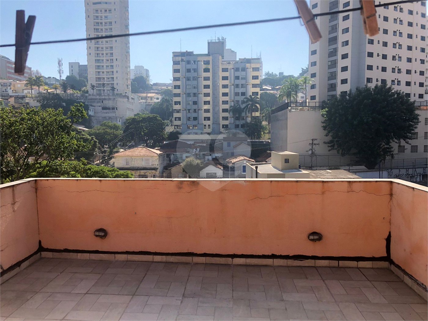 Sobrado à venda com 4 quartos, sendo 1 suíte, em Sumaré, São Paulo, SP