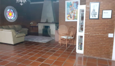 Casa à venda com 8 quartos, sendo 2 suítes,  em Serra da Cantareira, Mairiporã, SP