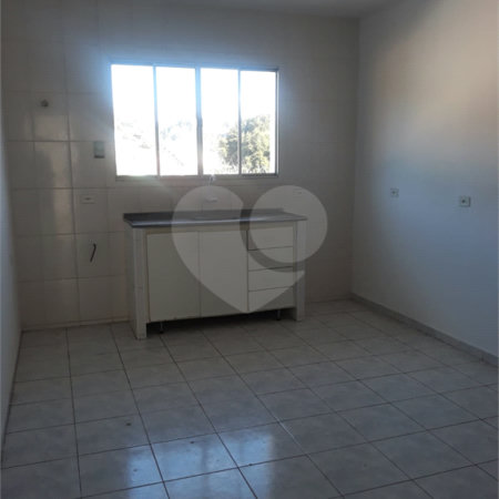 Sobrado para alugar com 3 quartos, sendo 1 suíte, em Esplanada Mendes Moraes, São Roque, SP