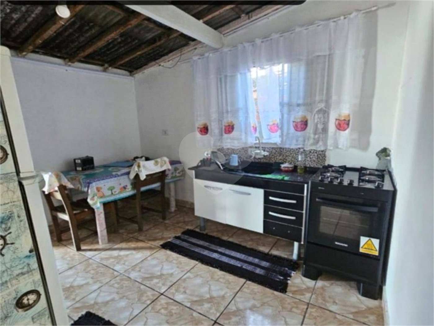 Casa à venda com 3 quartos em Jardim Villaça, São Roque, SP
