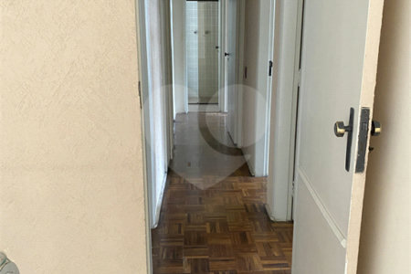 Apartamento à venda com 3 quartos, sendo 1 suíte, em Brooklin Paulista, São Paulo, SP