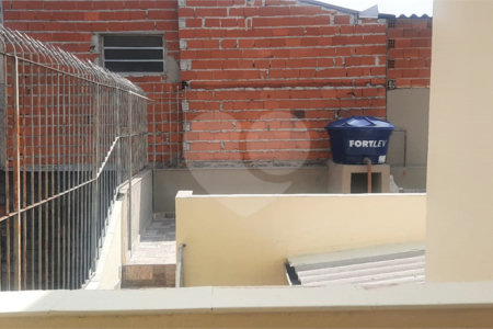 Sobrado à venda com 3 quartos em Rio Pequeno, São Paulo, SP