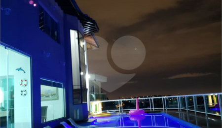 Casa à venda com 3 quartos, sendo 2 suítes,  em Horto, São Paulo, SP