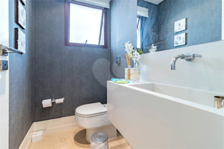 Apartamento à venda com 4 quartos, sendo 3 suítes, em Santa Cecília, São Paulo, SP