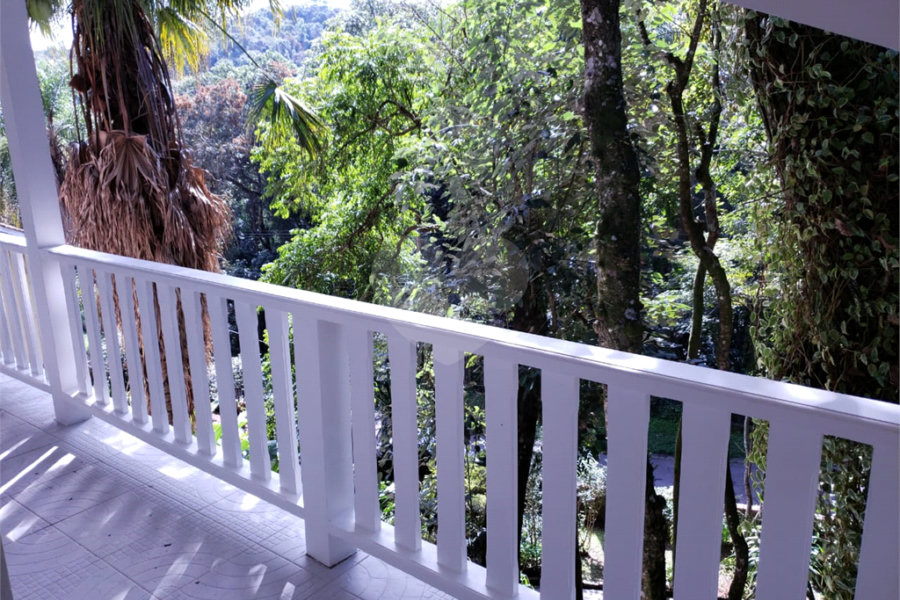 Casa à venda com 2 quartos, sendo 1 suíte, em Cumbari, Mairiporã, SP