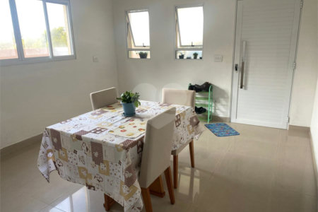 Casa à venda com 3 quartos, sendo 1 suíte, no condomínio Terras de Santa Adelia, Vargem Grande Paulista - SP