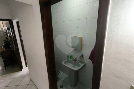 Casa à venda com 5 quartos, sendo 2 suítes, em Jardim Umarizal, São Paulo, SP