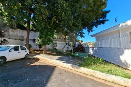 Sobrado para alugar com 4 quartos, sendo 1 suíte, em Água Fria, São Paulo, SP