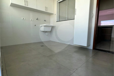 Casa à venda com 3 quartos, sendo 1 suíte,  no condomínio Horto Florestal Villagio, Sorocaba - SP