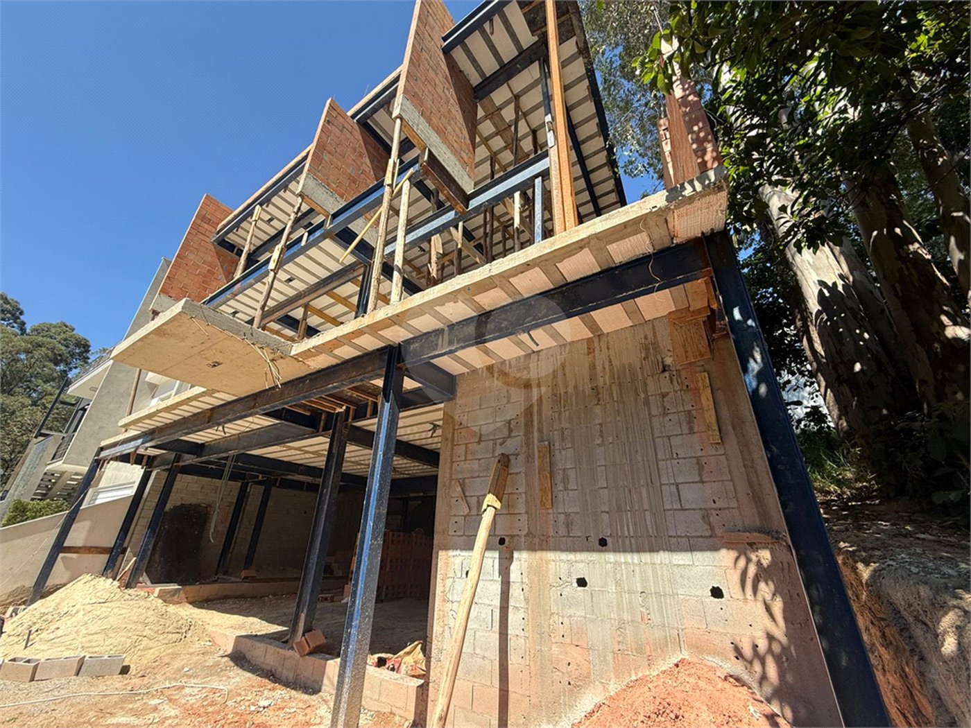 Casa à venda com 4 suítes no condomínio Reserva Cantareira, São Paulo - SP