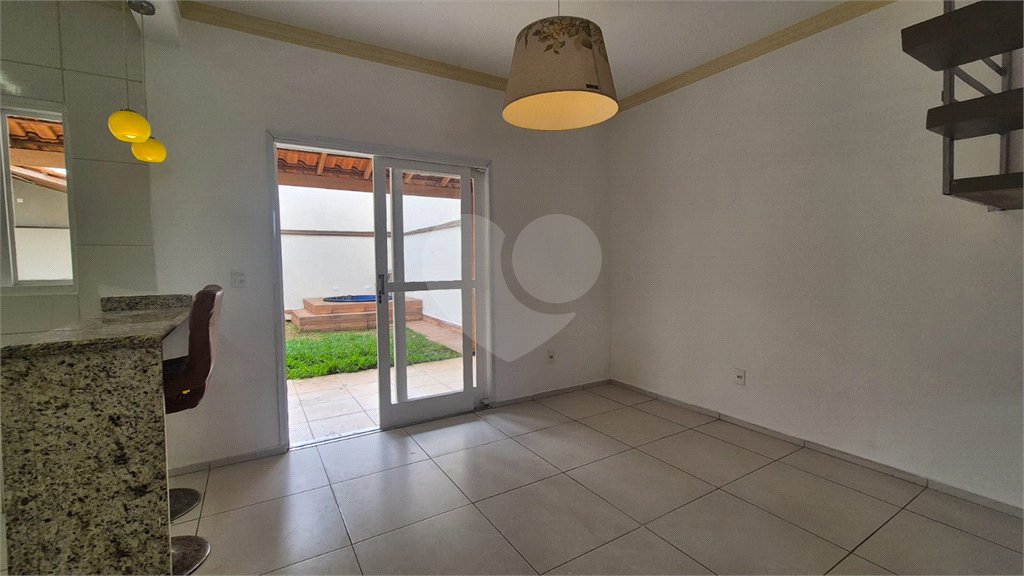 Casa à venda com 3 quartos, sendo 1 suíte,  no condomínio Residencial Horto Villagio, Sorocaba - SP