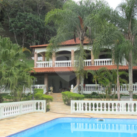 Sítio à venda com 4 suítes no Centro, Salesópolis, SP