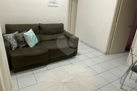Apartamento à venda com 2 quartos em Conjunto Habitacional Jardim Odete Ii, Itaquaquecetuba, SP
