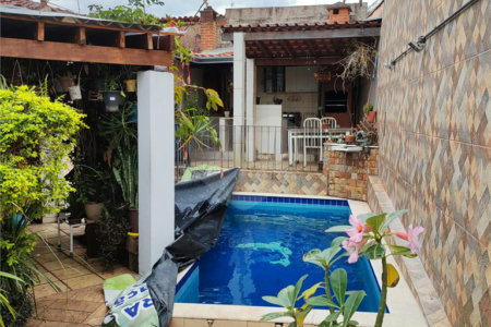 Casa Térrea à venda com 3 quartos, sendo 1 suíte, em Vila Trujillo, Sorocaba, SP